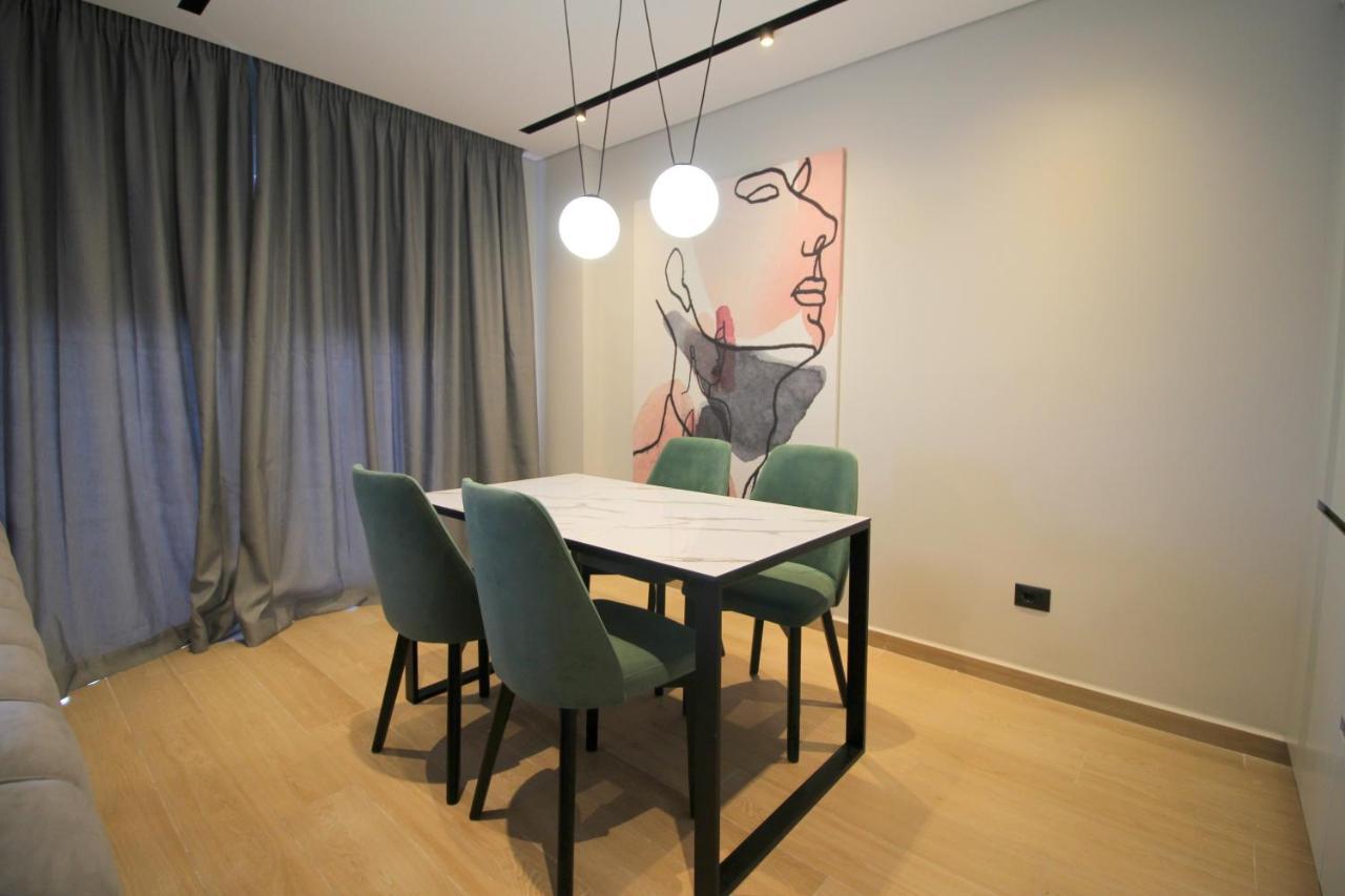 "The View" Luxury Apartments Σαράντα Εξωτερικό φωτογραφία