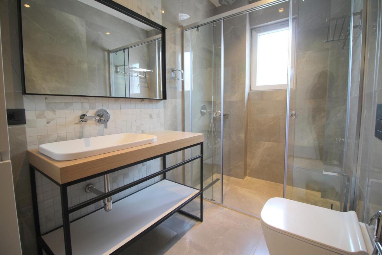 "The View" Luxury Apartments Σαράντα Εξωτερικό φωτογραφία