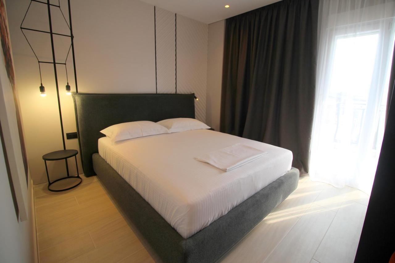 "The View" Luxury Apartments Σαράντα Εξωτερικό φωτογραφία