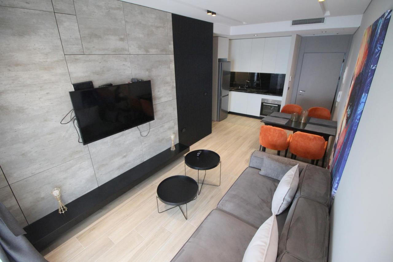 "The View" Luxury Apartments Σαράντα Εξωτερικό φωτογραφία